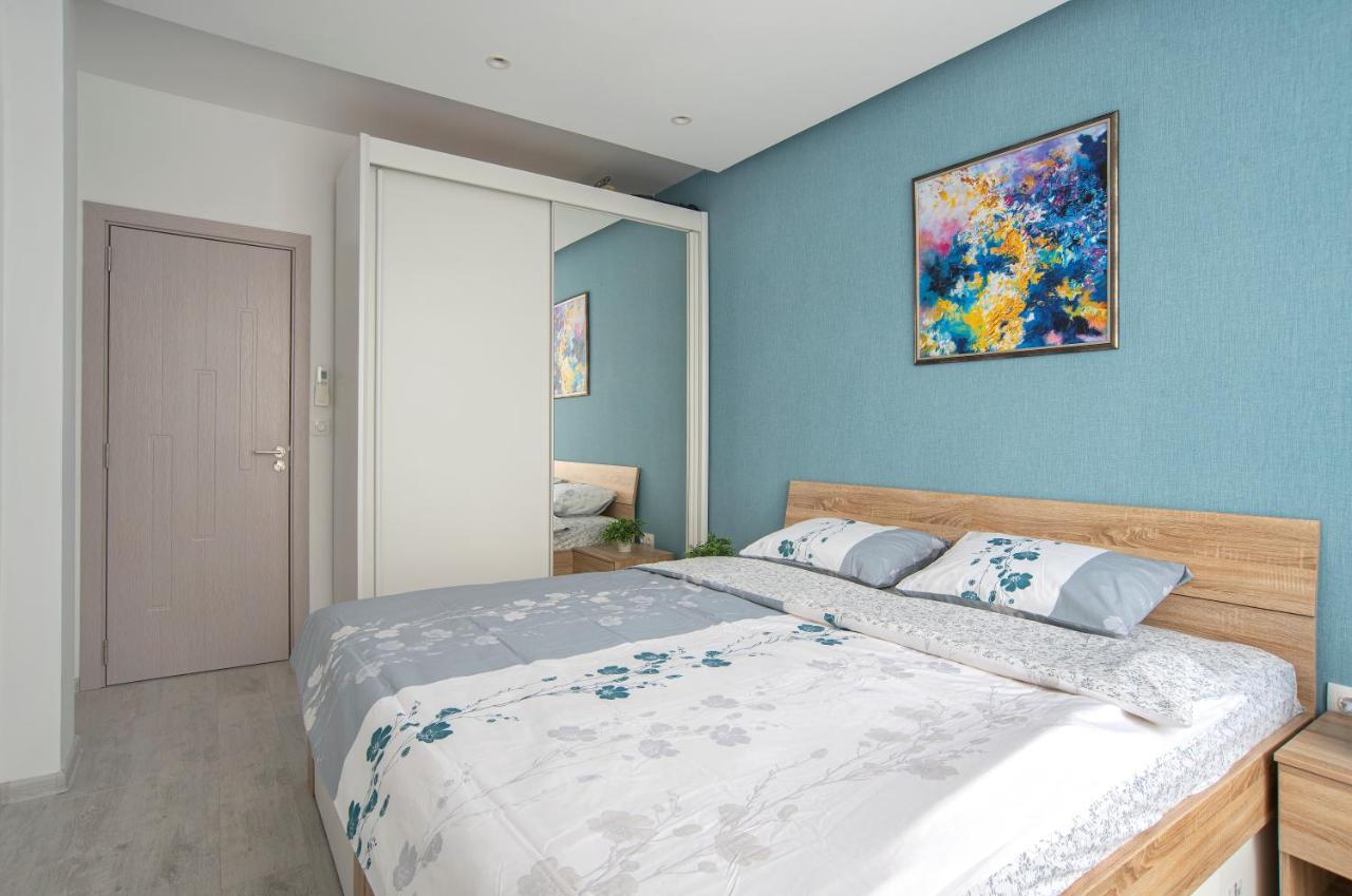 Sunny & Stylish Brand New 2Bdr Apartment + Parking Sofia Exterior foto